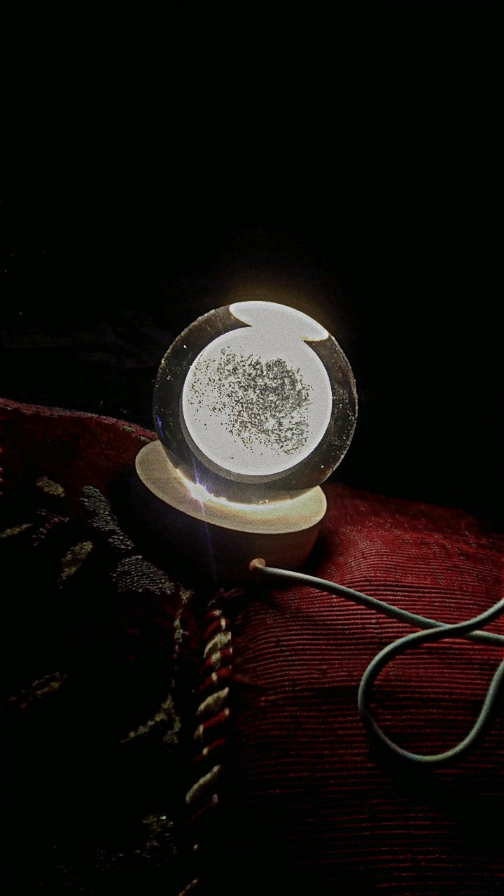 3D CRYSTAL BALL NIGHT LIGHT