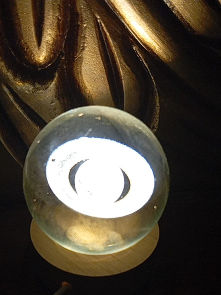 3D CRYSTAL BALL NIGHT LIGHT