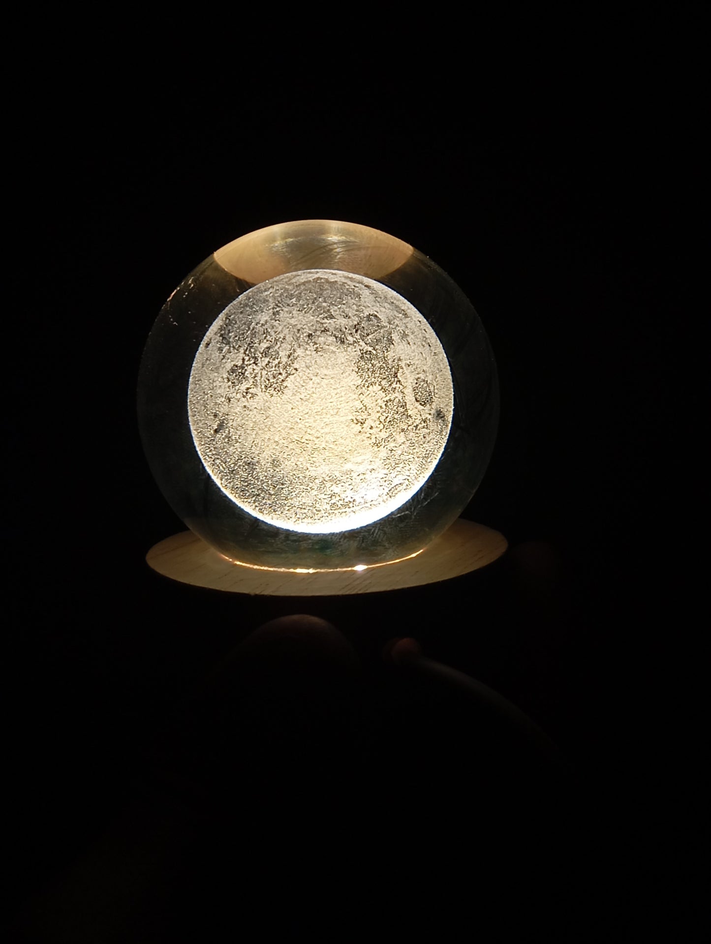 3D CRYSTAL BALL NIGHT LIGHT