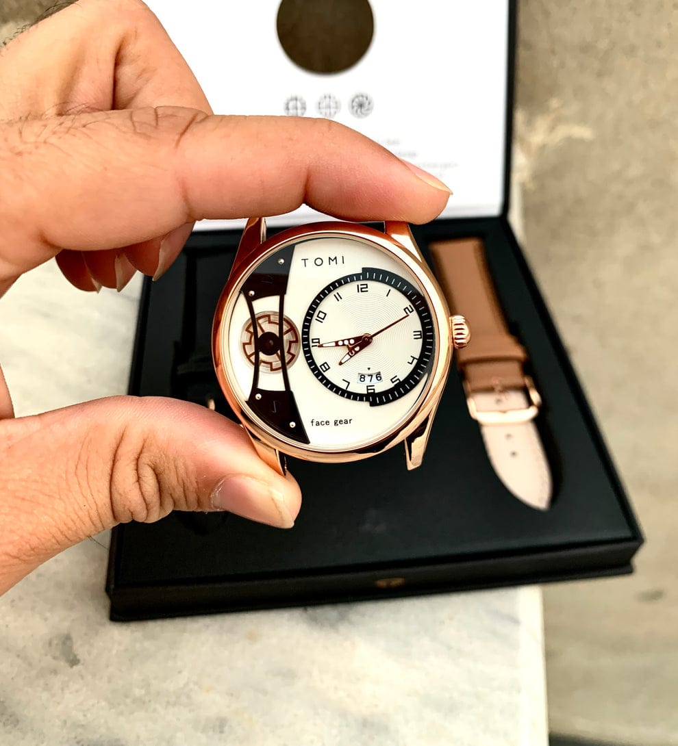 TOMI FACE GEAR GENTLEMAN EDITION DUAL STRAP WATCH⌚Random Dail & Random Colours